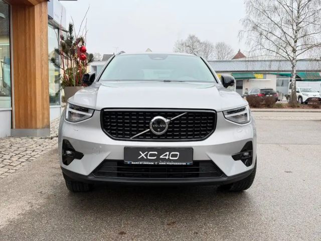 Volvo XC40 B3 Ultra Dark/Business-Paket/+ 2025 Benzine