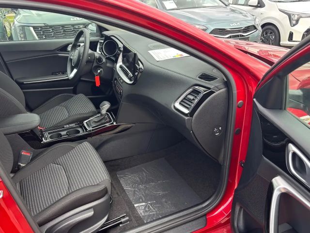 Kia Ceed / cee'd