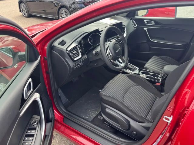 Kia Ceed / cee'd