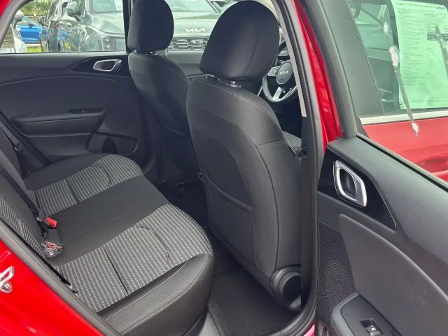Kia Ceed / cee'd