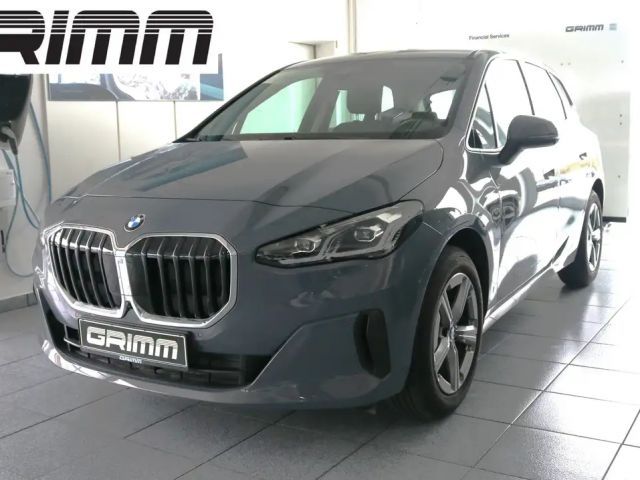 BMW 220 i   Head-Up DAB LED WLAN RFK Komfortzg. Shz 2024 Benzine