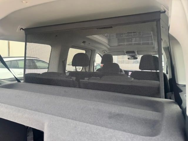 Ford Grand Tourneo