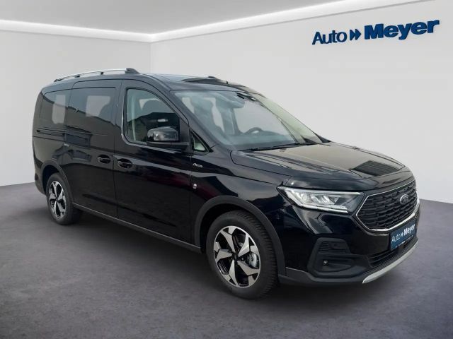 Ford Grand Tourneo