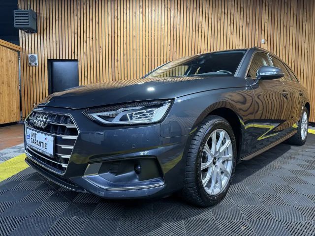 Audi A4 Avant adv. 40 TFSI Aut Navi*Kam*ACC*LED*Leder 2023 Benzine