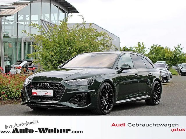 Audi RS4 2022 Benzine