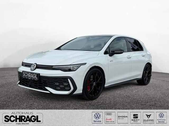 Volkswagen Golf VIII 2.0 TSI DSG GTI+BLACK+HARMAN+IQ+PANO 2024 Benzine