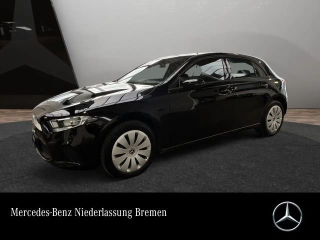 Mercedes-Benz A 250 e 8G 2022 Hybride / Benzine