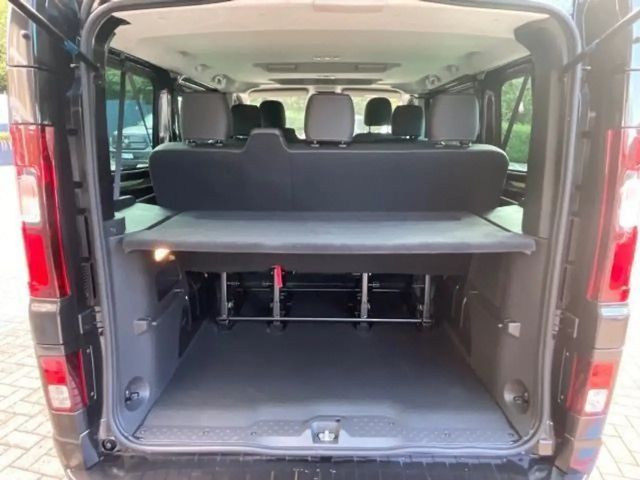 Nissan Primastar