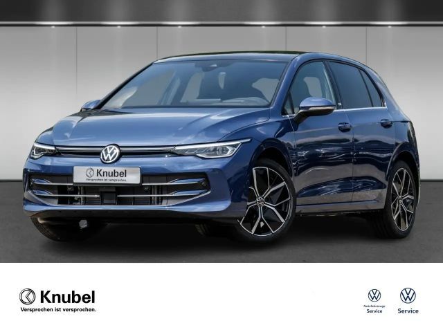 Volkswagen Golf VIII Edition 50 1.5 eTSI DSG AHK Pano DCC Head-up 2024 Benzine