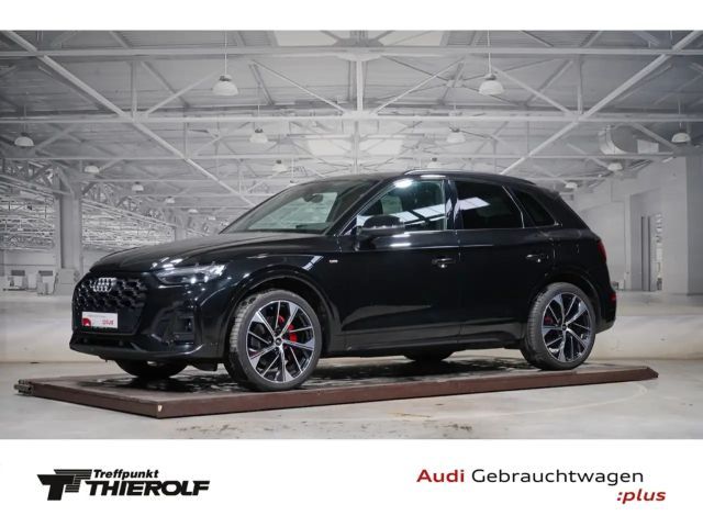 Audi Q5 S line 55 TFSIe quattro Luftfederung ACC AHK 2021 Hybride / Benzine