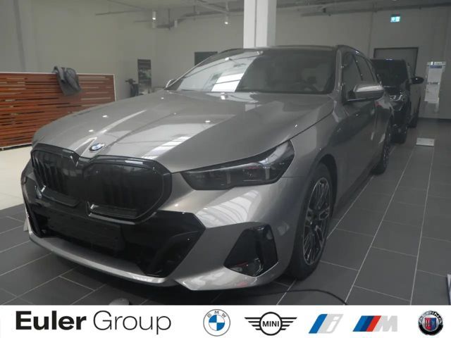 BMW 540 d xDrive Sportpaket HUD El. Panodach Panorama Navi 2026 Diesel
