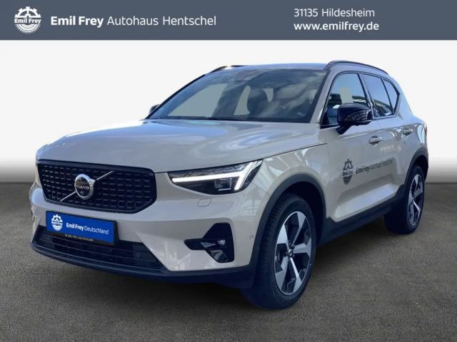 Volvo XC40 XC40 B3 B DKG Plus Dark Licht Business 19''Lm Priv 2024 Benzine