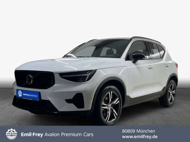 Volvo XC40 XC40 B4 B DKG Plus Dark 2025 Benzine