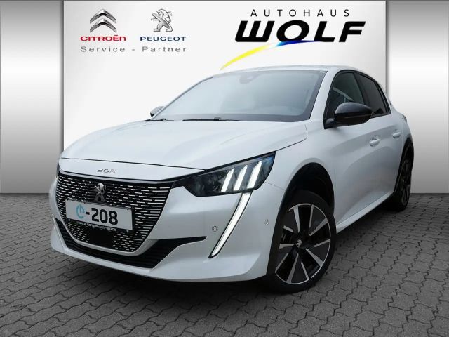 Peugeot e-208