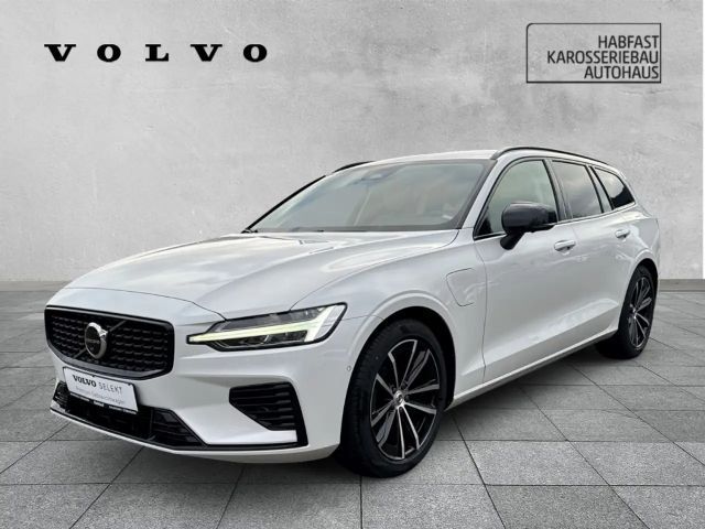 Volvo V60 Kombi Plus Dark Recharge Plug-In Hybrid AWD StandH 2022 Hybride / Benzine