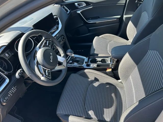 Kia Ceed / cee'd