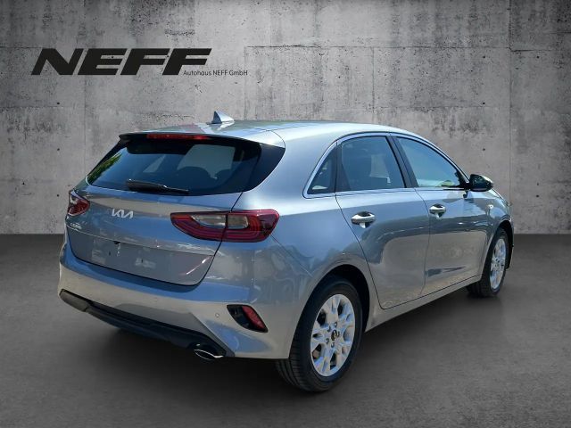 Kia Ceed / cee'd