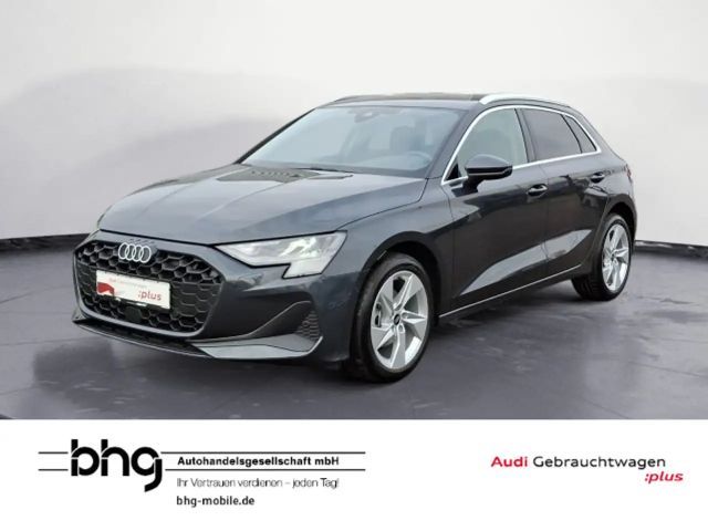 Audi A3 30TFSI S tronic Navi connect sound 2025 Benzine