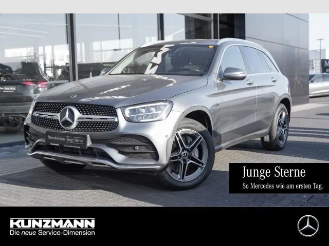 Mercedes-Benz GLC 300 e 4M AMG MBUX Navi EasyPack Kamera ParkP 2022 Hybride / Benzine