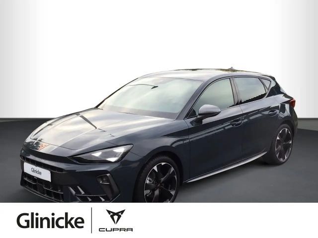 Cupra Leon 1.5 eTSI DSG, NAVI, LED, RFK 2025 Benzine