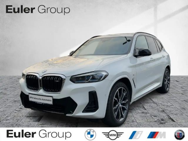 BMW X3 d Sportpaket HUD AD AHK-klappbar AHK El. Panodach 2022 Diesel