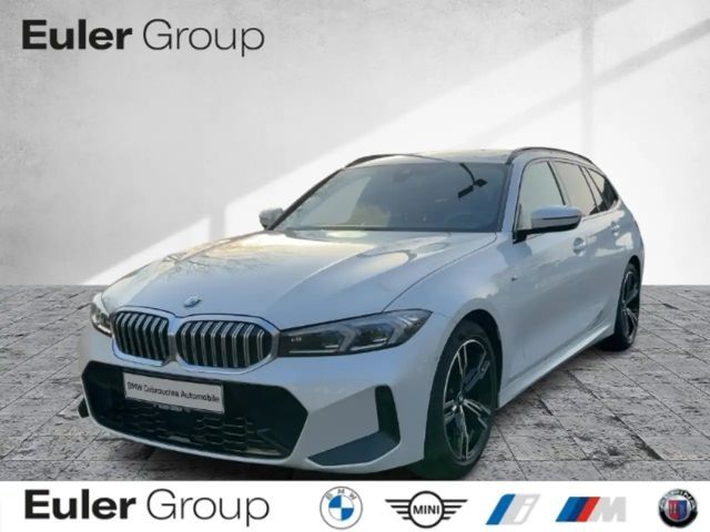 BMW 320 i Tour M-Sport *FACELIFT* HeadUp ACC El. Heckklapp 2022 Benzine