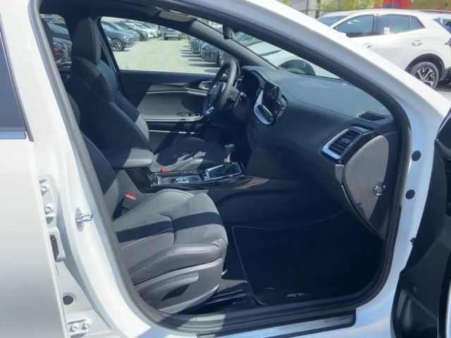 Kia Ceed / cee'd