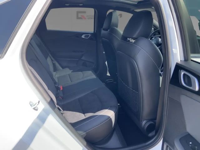 Kia Ceed / cee'd