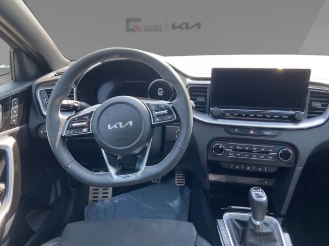 Kia Ceed / cee'd