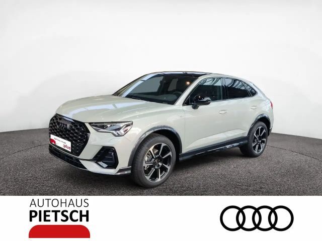 Audi Q3 35 TFSI S line AHK Panorama Matrix 2025 Benzine