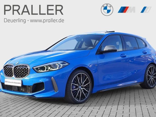 BMW 135 M135i xDrive Head-Up AHK Glasdach ACC Kamera 19" H 2022 Benzine