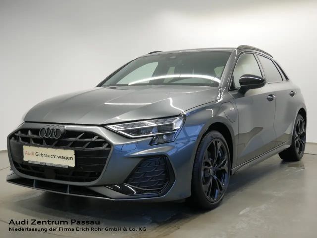 Audi A3 Sportback 40 TFSI e S line S tro. LED AHK virt. Co 2025 Hybride / Benzine