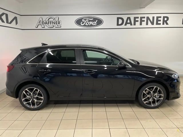 Kia Ceed / cee'd