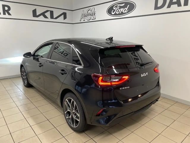 Kia Ceed / cee'd