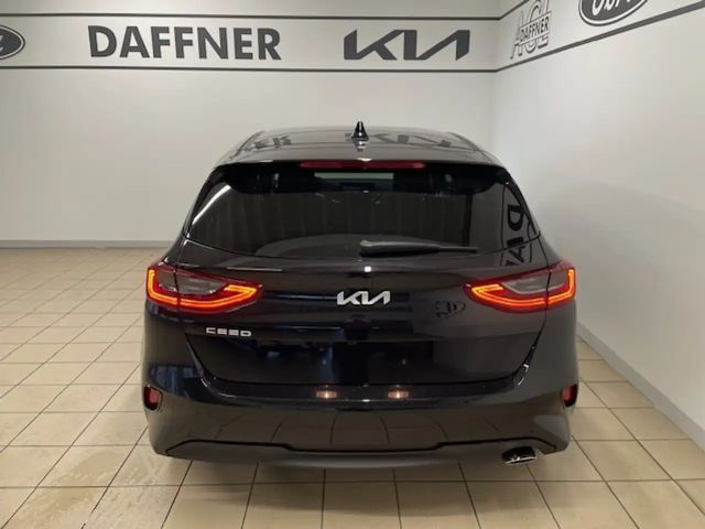 Kia Ceed / cee'd