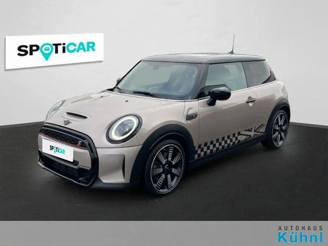 MINI Cooper S 3-türig Classic Trim/Autom./NAVI/LED/SD 2022 Benzine