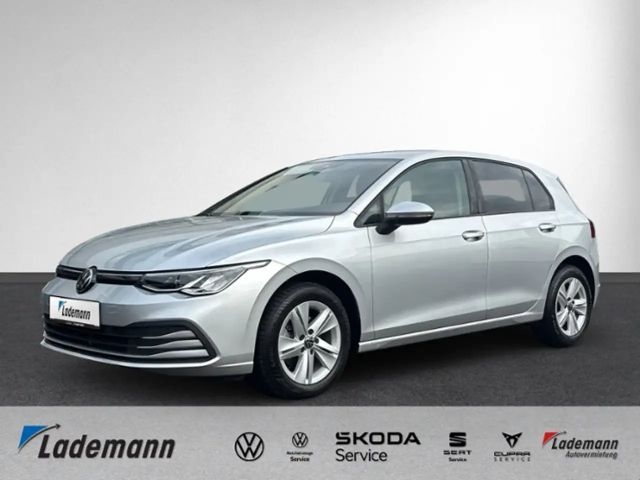 Volkswagen Golf VIII 2.0 TDI DSG LED+NAVI+RFK+ACC+SIHZ+PDC+ 2023 Diesel
