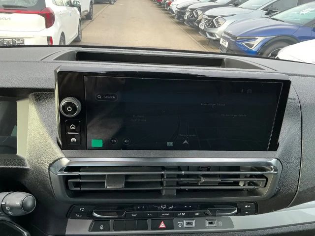 Peugeot Traveller