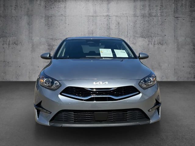 Kia Ceed / cee'd