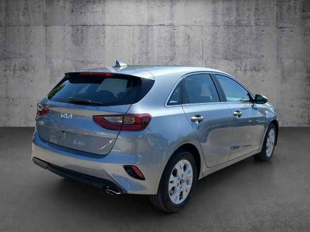 Kia Ceed / cee'd