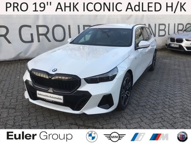 BMW 520 i M-Sport PRO Sommer19'' AHK ICONIC AdLED H/K Park 2025 Benzine