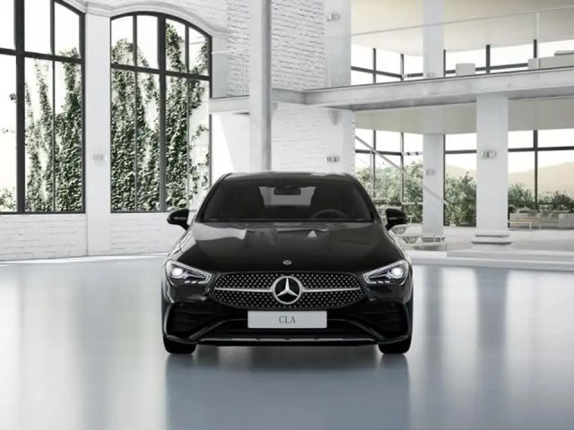 Mercedes-Benz CLA 220 2024 Benzine