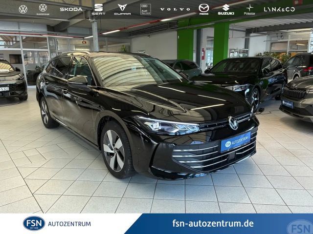 Volkswagen Passat Variant 2.0 TDI Business DSG AHK RFK HUD NAVI 2025 Diesel