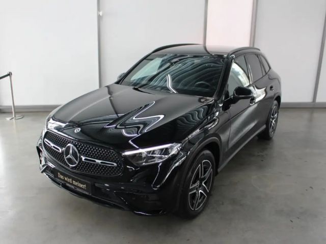 Mercedes-Benz GLC 200 4M AMG Kamera Night-Paket AHK Ambiente 2023 Benzine