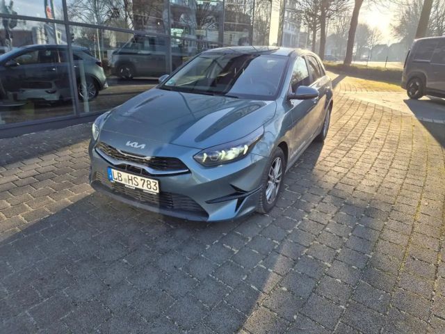 Kia Ceed / cee'd