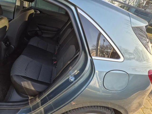 Kia Ceed / cee'd