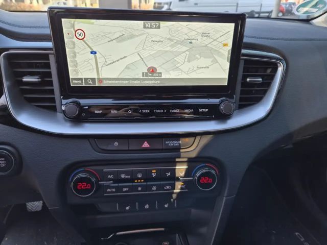 Kia Ceed / cee'd