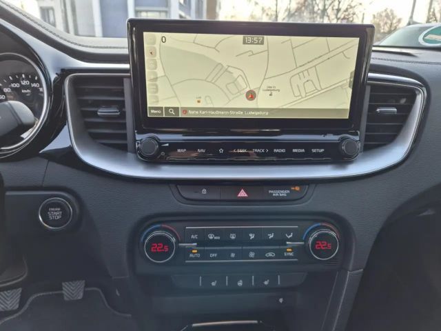 Kia Ceed / cee'd