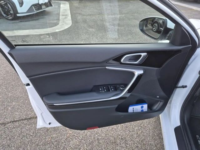 Kia Ceed / cee'd