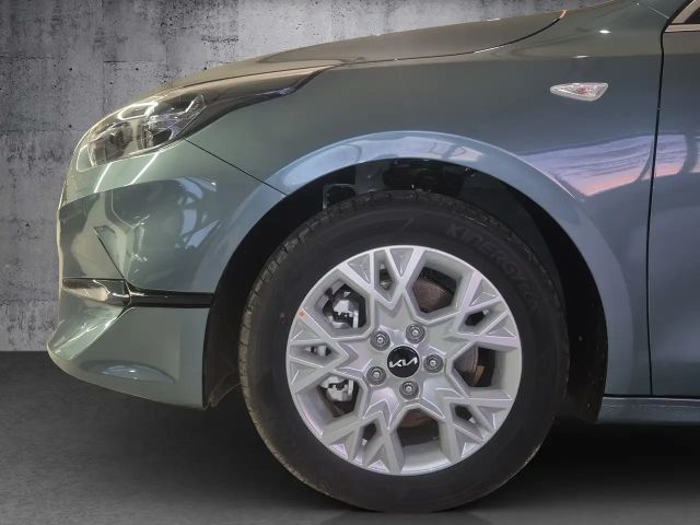 Kia Ceed / cee'd